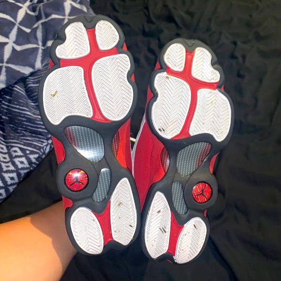 Jordan cherry 13s - Picture 1 of 5